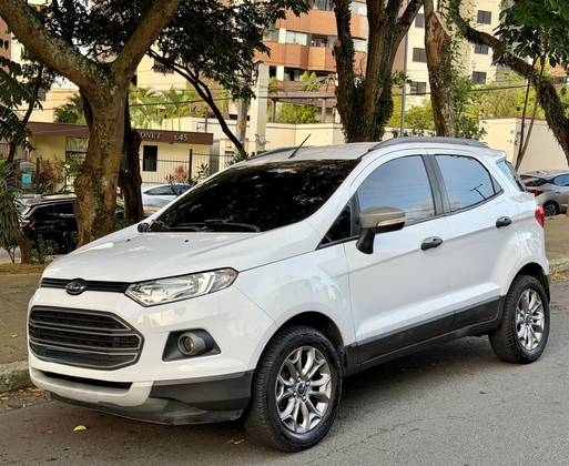 FORD ECOSPORT 1.6 FREESTYLE 16V FLEX 4P POWERSHIFT FORD ECOSPORT 1.6 FREESTYLE 16V FLEX 4P POWERSHIFT